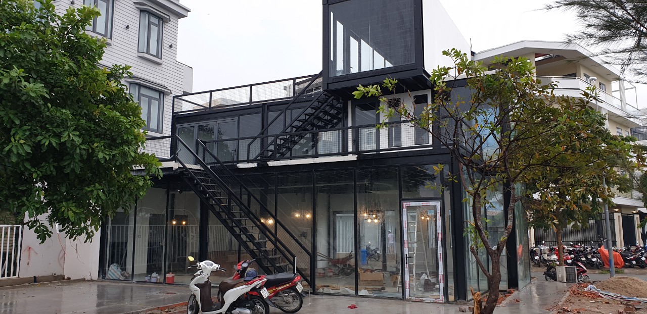 chuyen-thi-cong-tam-lot-san-cemboard--nha-thep-tien-che--quan-cafe---nha-xuong